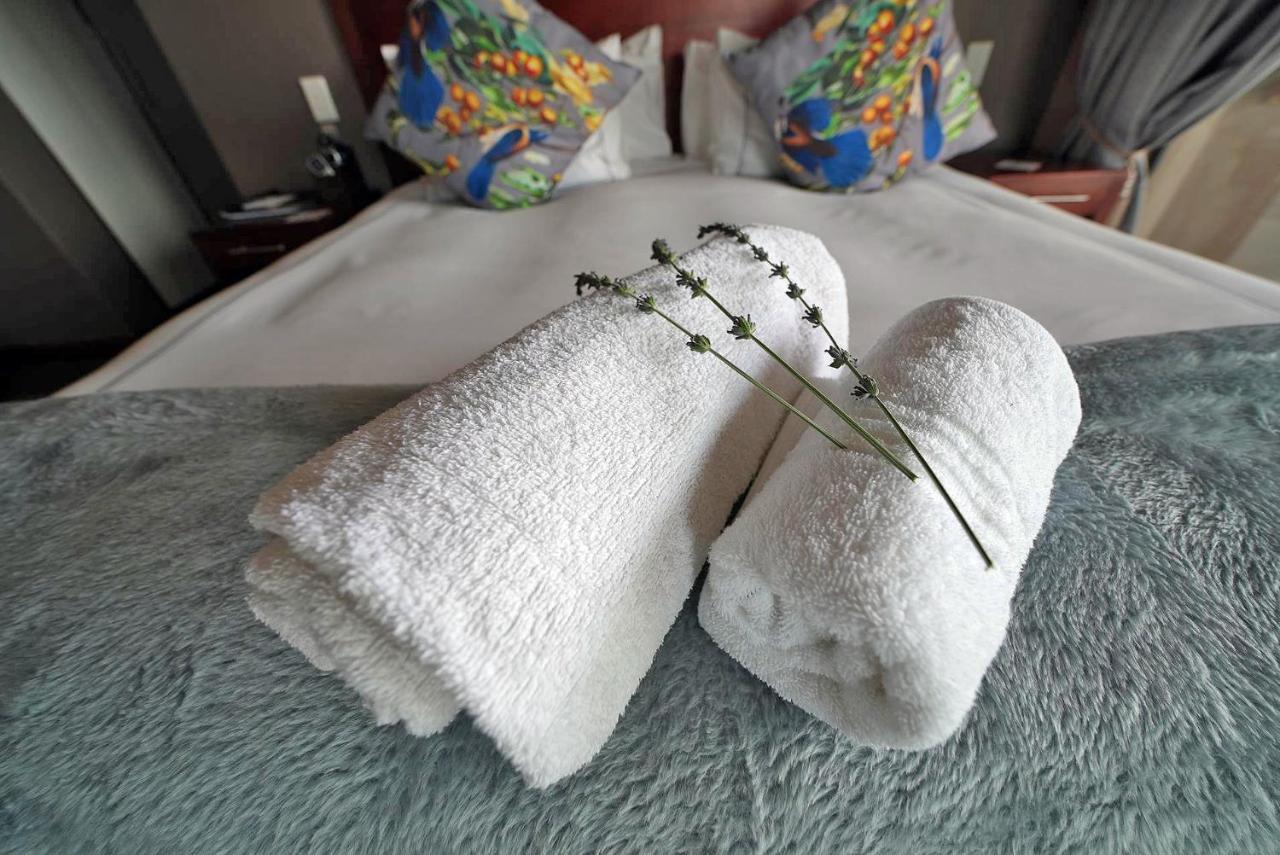 Over The Moon Guesthouse Johannesburg Exteriér fotografie